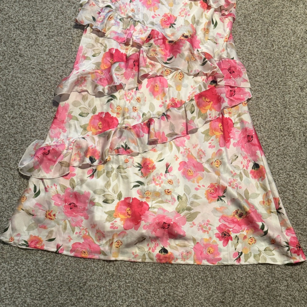 Francesca’s Nora Ruffle Maxi - Picture 4 of 6